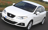 Seat Ibiza. Modelo 2008. Imagen. Carrocer�a SportCoup�. Tres puertas. Frontal- lateral. Movimiento. Blanco Candy.