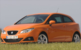 Seat Ibiza. Modelo 2008. Imagen. Carrocer�a SportCoup�. Tres puertas. Frontal- lateral. Parado. Naranja Lumina