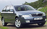Skoda Octavia. Modelo 2009. Imagen. Combi. Familiar. 4x4. Frontal lateral. Est�tica. Campo.