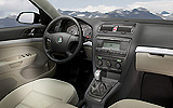 Skoda Octavia. Modelo 2009. Imagen. Combi. Familiar. Interior. Salpicadero. Asientos. Cambio manual.