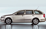 �koda Octavia. Modelo 2009. Carrocer�a Combi (familiar). Imagen. Exterior. Lateral. Coche parado. Estudio. Gris.