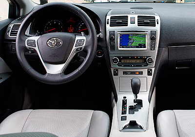 Toyoto Avensis. Modelo 2012