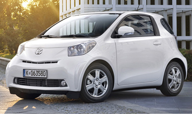 Toyota iQ. Modelo 2009