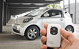 Toyota iQ. Modelo 2009. Imagen. Detalle mando a distancia.