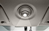 Toyota iQ. Modelo 2009. Imagen. Interior. Detalle luz interior.