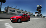 Volkswagen Golf 5p Sport 1.4 TSI 122 CV DSG 7 vel. Modelo 2009. Prueba de larga duraci�n. Imagen. Exterior. Lateral. Movimiento. Circuito del Jarama.