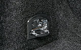 Volkswagen Golf 5p Sport 1.4 TSI 122 CV DSG 7 vel. Modelo 2009. Prueba de larga duraci�n. Imagen. Interior. Detalle argolla maletero para fijar la carga.