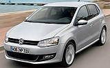 Volkswagen Polo. Modelo 2009. Imagen. Exterior. Frontal lateral. Coche en movimiento. Carretera. Gris.