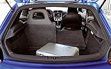 Volkswagen Scirocco. Modelo 2008. Imagen interior. Maletero. Espacio de carga. Asientos abatibles.