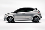 Lancia Ypsilon Gama Ypsilon Gama Ypsilon Turismo Bicolor Gris Piombo/Gris Argento Exterior Lateral 5 puertas