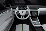 Skoda Prototipo Coup&eacute; Interior Salpicadero 3 puertas