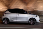 Lancia Ypsilon Gama Ypsilon Gama Ypsilon Turismo Bicolor Gris Piombo/Gris Argento Exterior Lateral 5 puertas