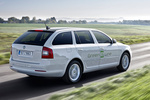 Skoda Octavia Green E Line prototipo Turismo Exterior Posterior-Lateral 5 puertas