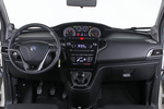 Lancia Ypsilon 0.9 TwinAir 85 CV Stop & Start Platinum Turismo Interior Salpicadero 5 puertas