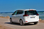 Opel Zafira Tourer  2.0 CDTI 165 CV Excellence Monovolumen Blanco Alpino Exterior Lateral-Posterior 5 puertas