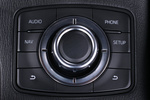 Mazda CX-5 2.0 165 CV 2WD Style Todo terreno Interior Mandos sistema multimedia 5 puertas