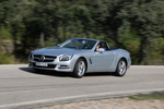 Mercedes-Benz Clase SL SL 350 306 CV Gama SL Descapotable Gris cerusita metalizado SHAPE Exterior Frontal-Lateral 2 puertas