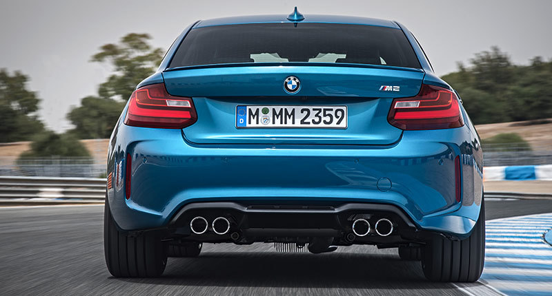 bmw-m2-coupe-posterior.321847.jpg