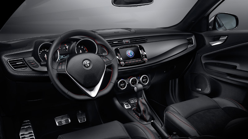 Alfa Romeo Giulietta 2016. Imágenes interiores
