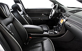 Maybach 57 S. Modelo 2006. Imagen interior. Salpicadero. Consola central. Asientos. Piel negra.