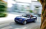 Mazda MX-5 Roadster Coupe 