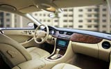 Mercedes-Benz CLS . 2004