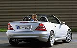 SLK 32 AMG conducido por Bernd Schneider 