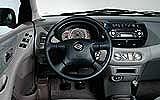 Puesto de conducci&oacute;n del Nissan Almera Tino