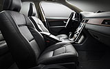 Volvo S80. Modelo 2009. Imagen interior. Asientos delanteros. Cuero negro.