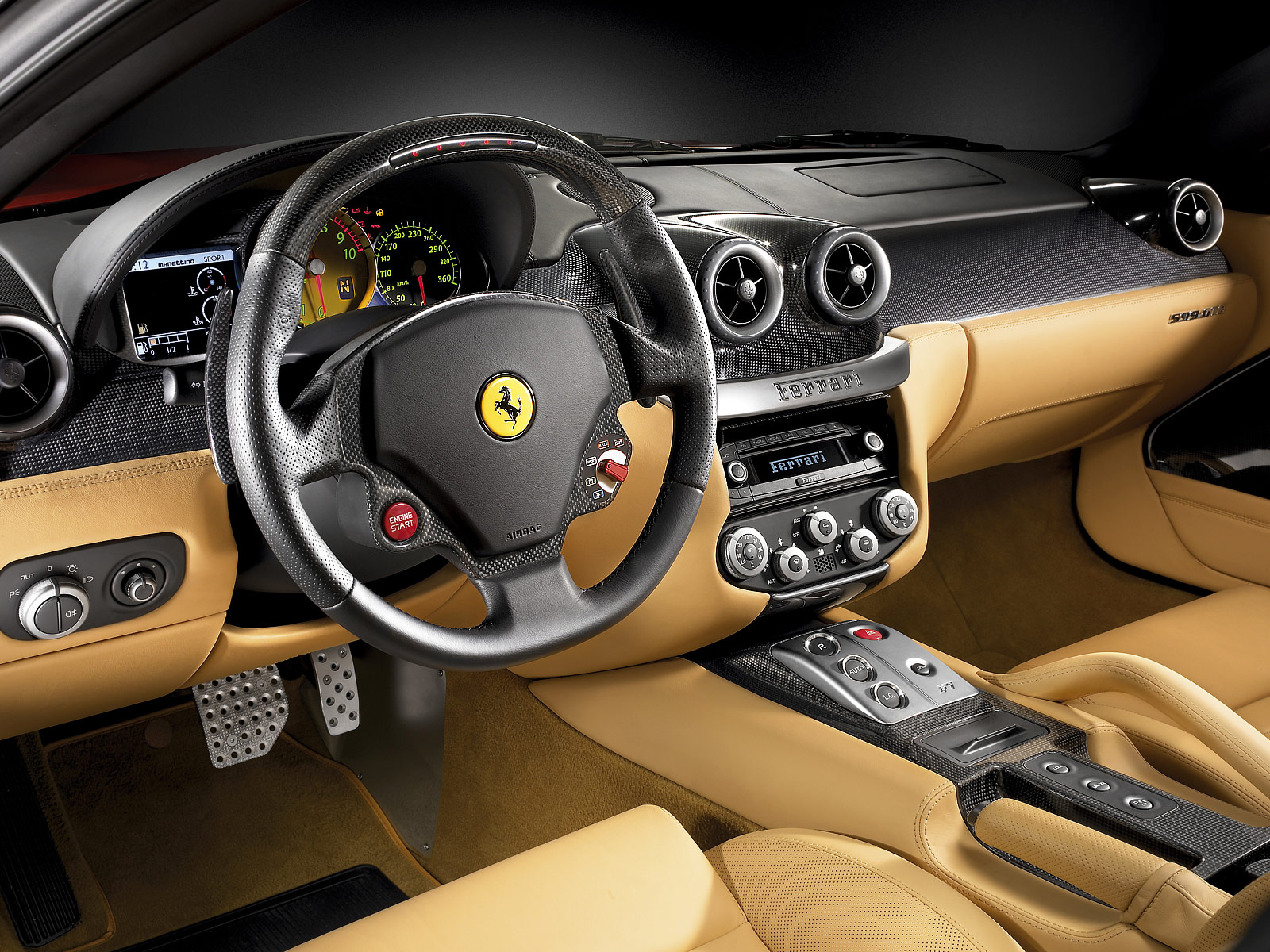 Ferrari 599 GTB F1. Modelo 2008. Imagen grande. Interior. Salpicadero. Volante.