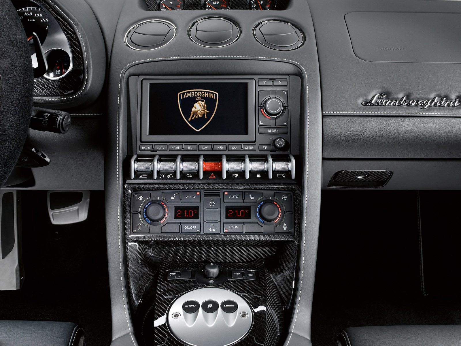 Lamborghini�Gallardo LP560-4 Coup�. Modelo 2008. Imagen grande. Interior. Consola central.