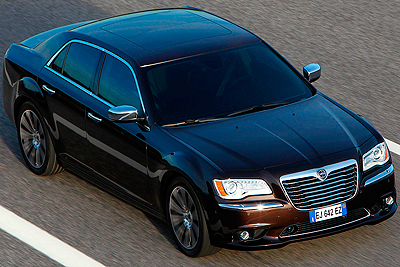 Foto de - lancia thema 2012