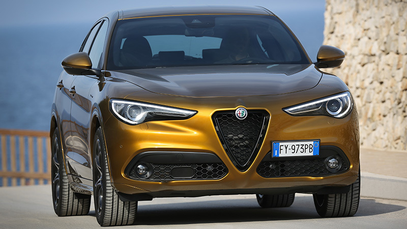 Foto de - alfa-romeo stelvio 2020