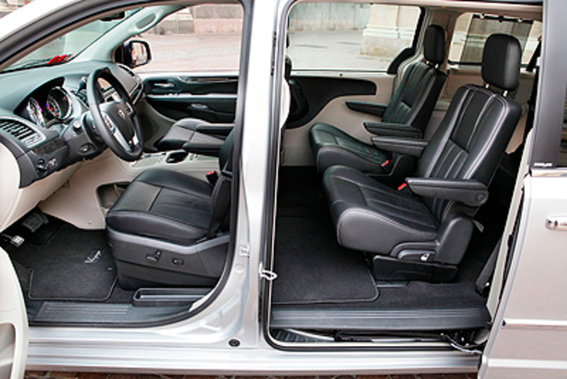 Lancia Voyager (2015)