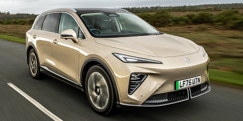 Foto de - mg mgs6 2026