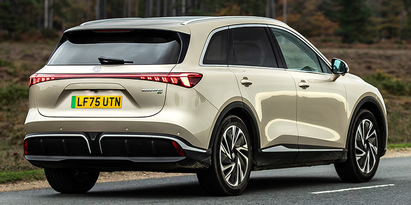 Foto de - mg mgs6 2026