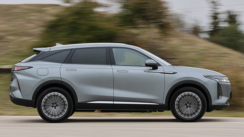 Foto de - omoda 9 2025