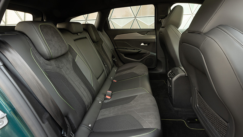 Interior del Peugeot 308: equipamiento y características