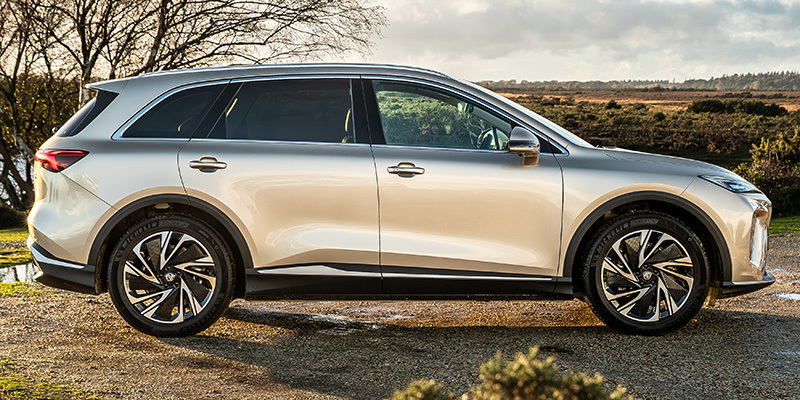 Foto de - mg mgs6 2026