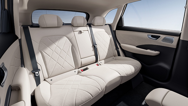 Foto de - mg mgs6 2026