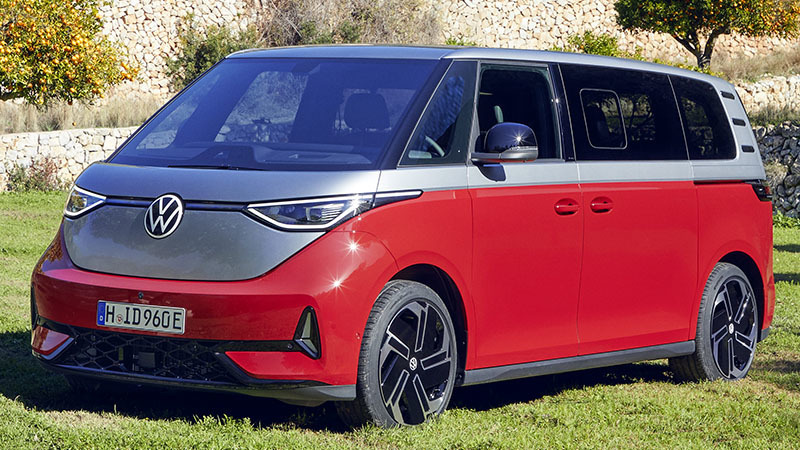 Volkswagen ID.Buzz GTX (2025) | Una furgoneta de pasajeros de 340 caballos