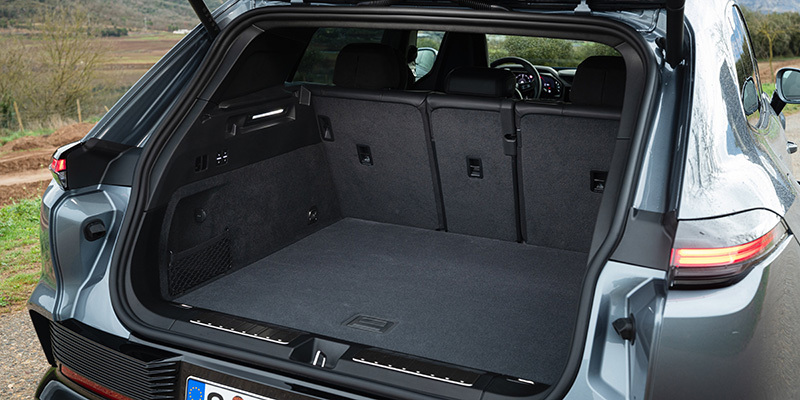 Foto de - porsche cayenne 2026