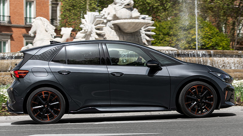 Foto de - cupra born 2026