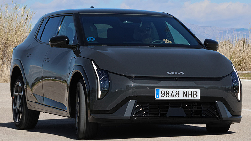 Foto de - kia ev4 2025