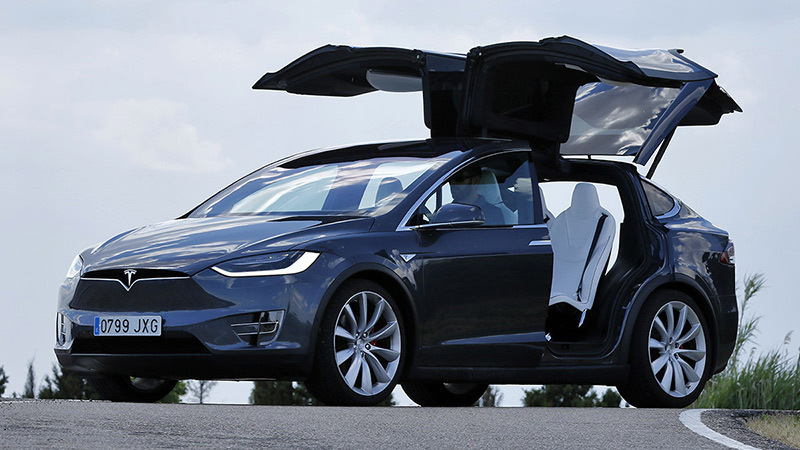 Foto de - tesla model-x 2016