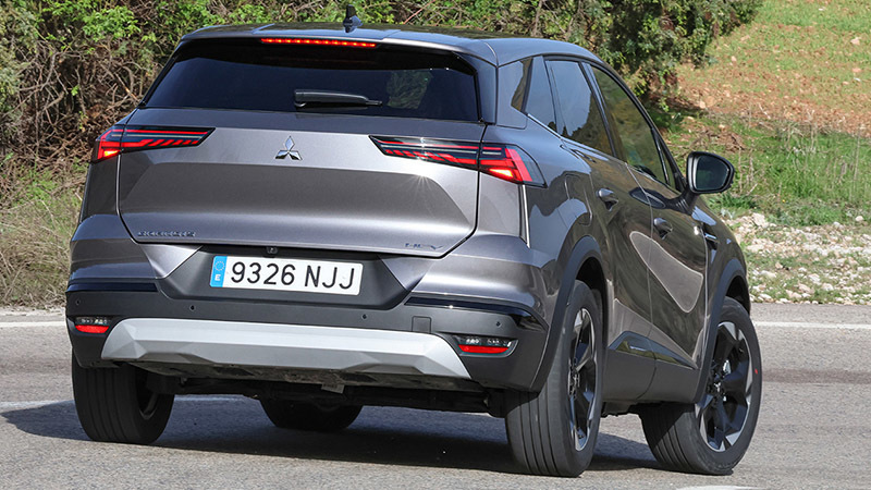 Foto de - mitsubishi grandis 2026