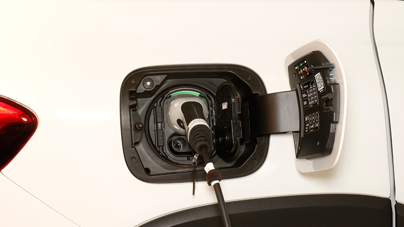 Mercedes-Benz EQB (2022) - Prueba