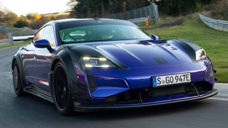Foto de - porsche taycan 2024