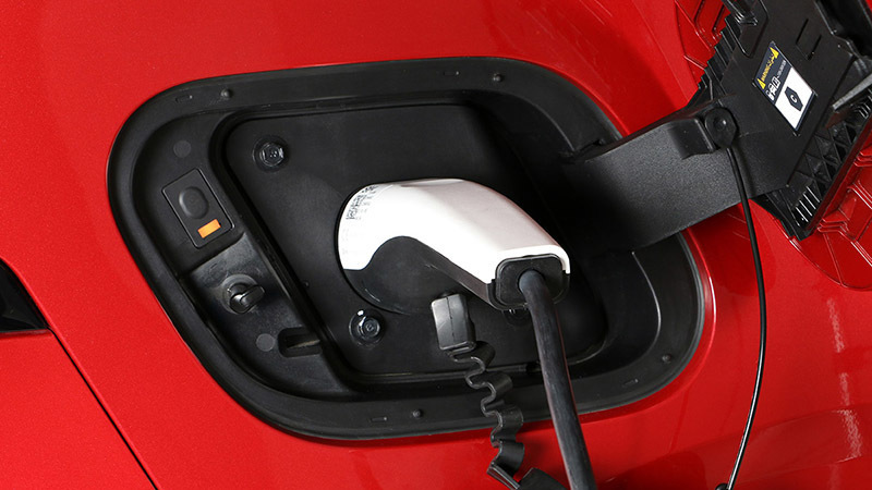 KIA Sportage PHEV (2022) - Imágenes interiores Foto de - kia sportage 2022