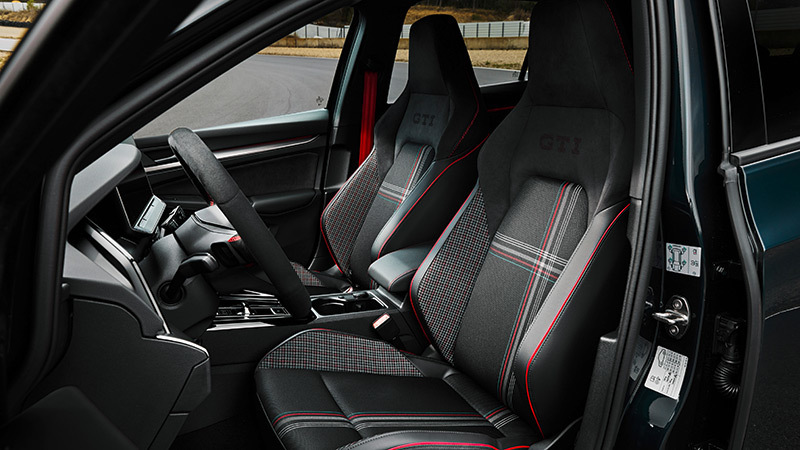 Foto de - volkswagen golf 2024